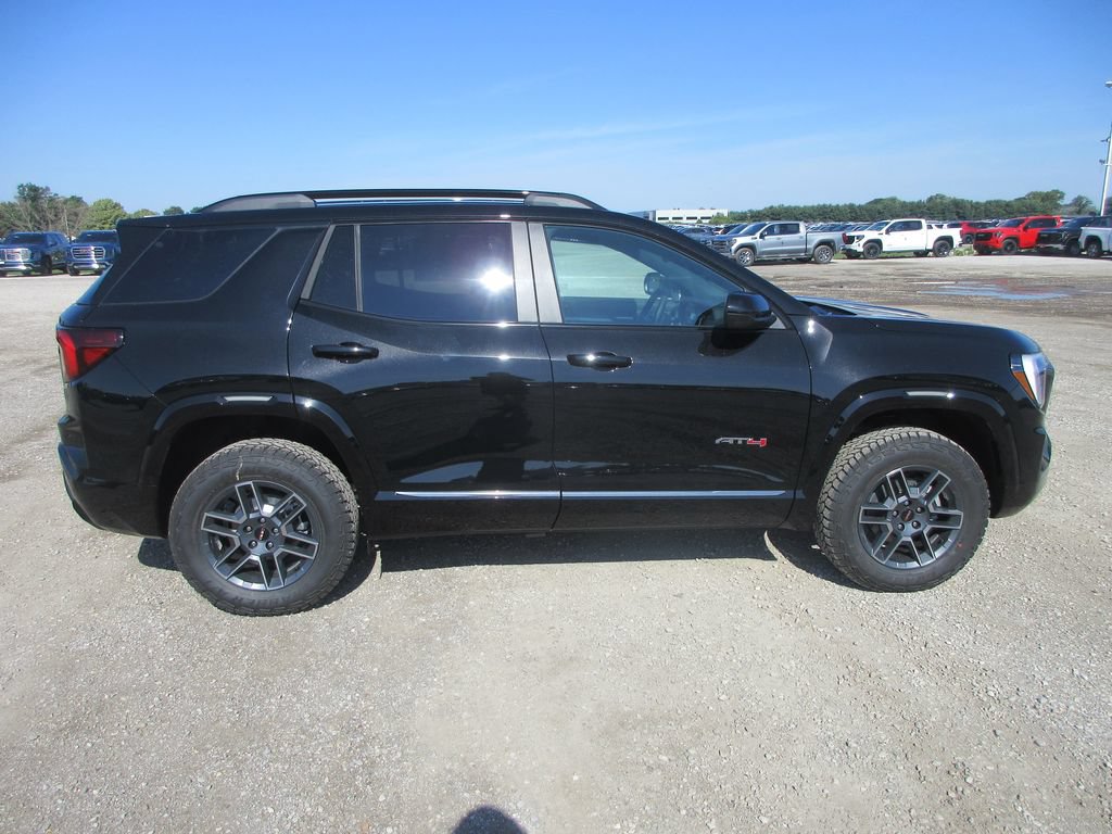 New 2026 GMC Terrain AT4 AWD/4WD image 3