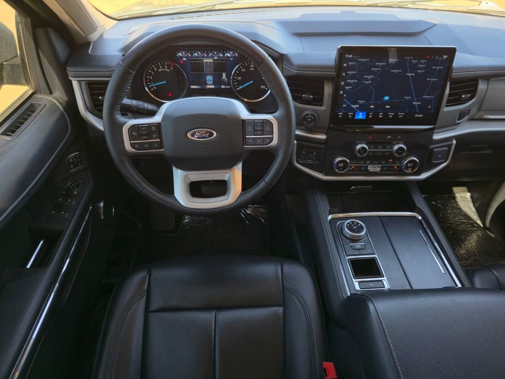 Used 2022 Ford Expedition XLT RWD image 11