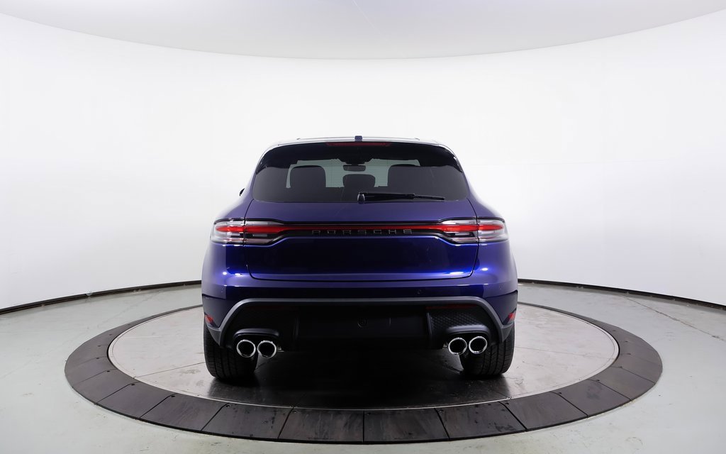 Used 2025 Porsche Macan image 30