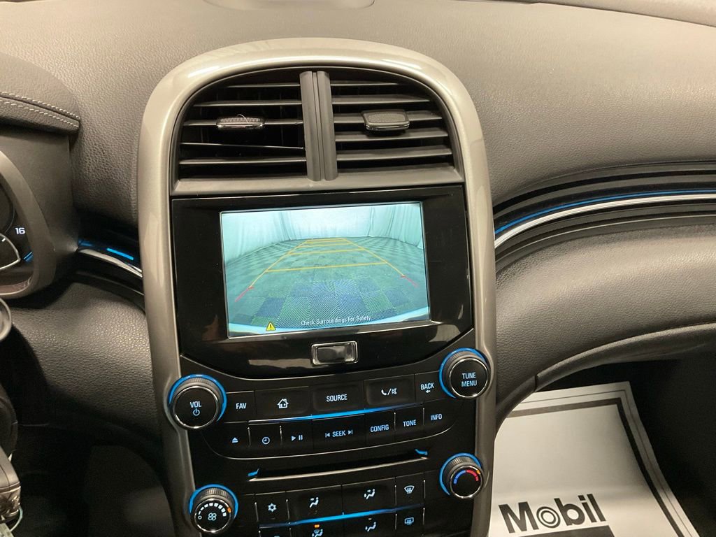 Used 2015 Chevrolet Malibu LT w/ Power Convenience Package image 21