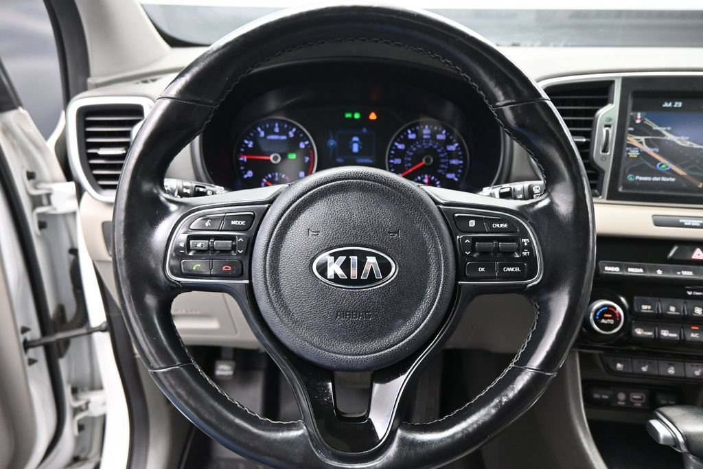 Used 2018 Kia Sportage EX w/ EX Technology Package FWD image 14