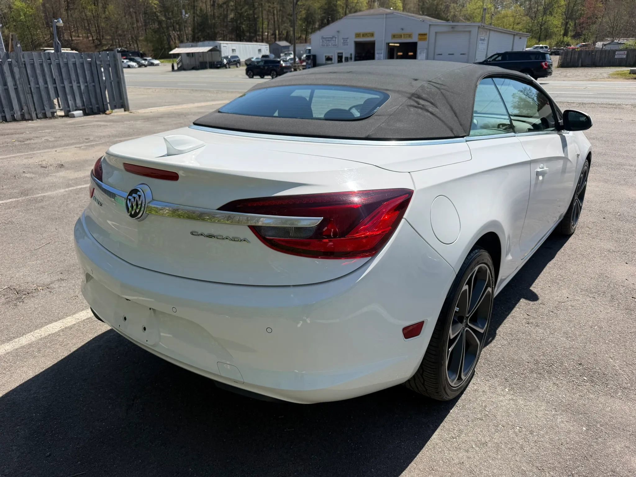 Used 2016 Buick Cascada image 38