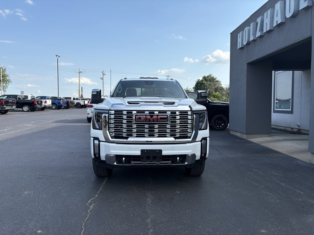 New 2025 GMC Sierra 2500 Denali w/ Max Trailering Package image 3