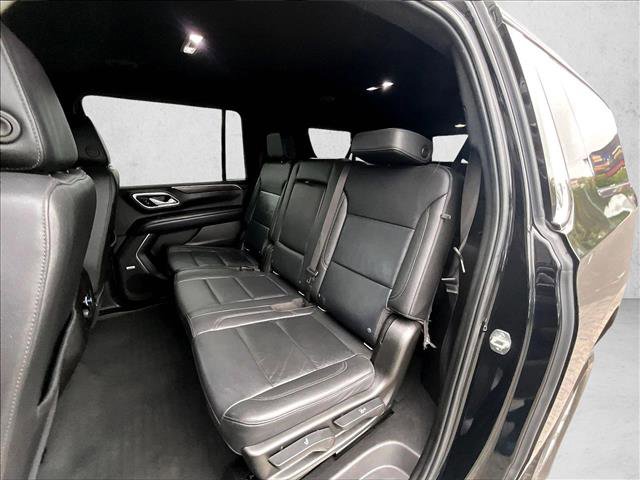 Used 2021 Chevrolet Suburban LT image 27