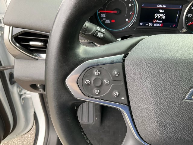Used 2023 Chevrolet Traverse LT image 11