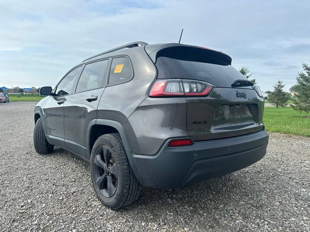 Used 2019 Jeep Cherokee Latitude Plus AWD/4WD image 7