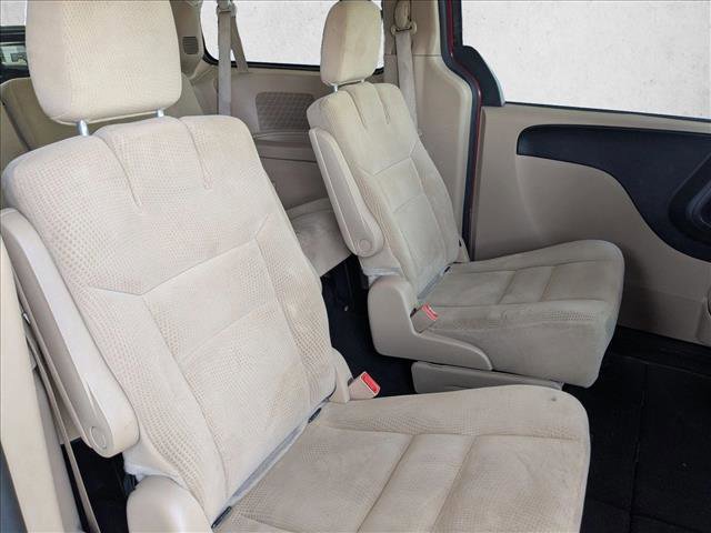 Used 2016 Dodge Grand Caravan SE w/ Quick Order Package 29E SE FWD image 18
