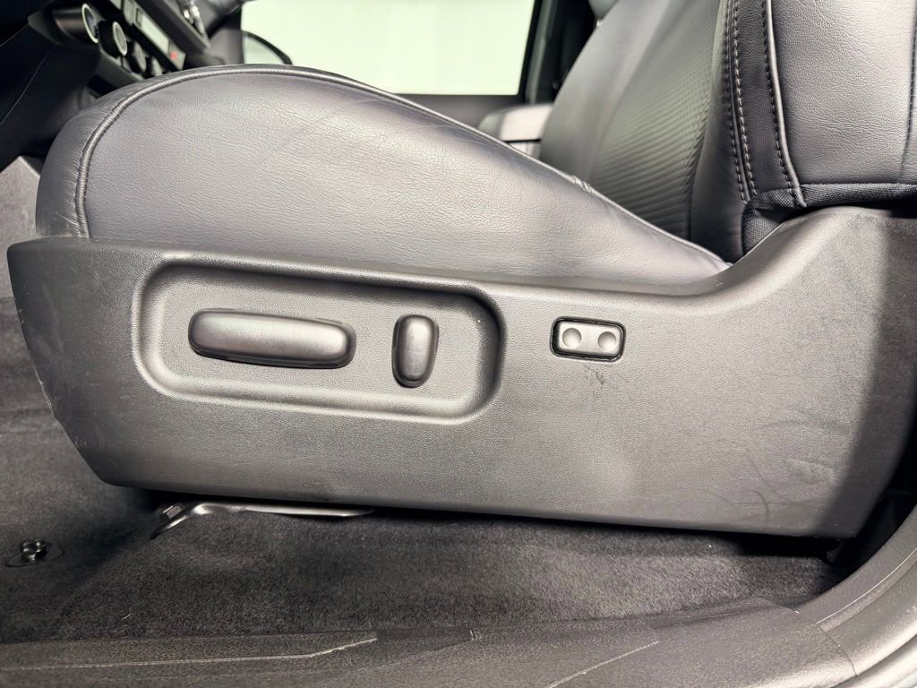 Used 2023 Toyota Tacoma TRD Off-Road w/ TRD Premium Off Road Package image 25