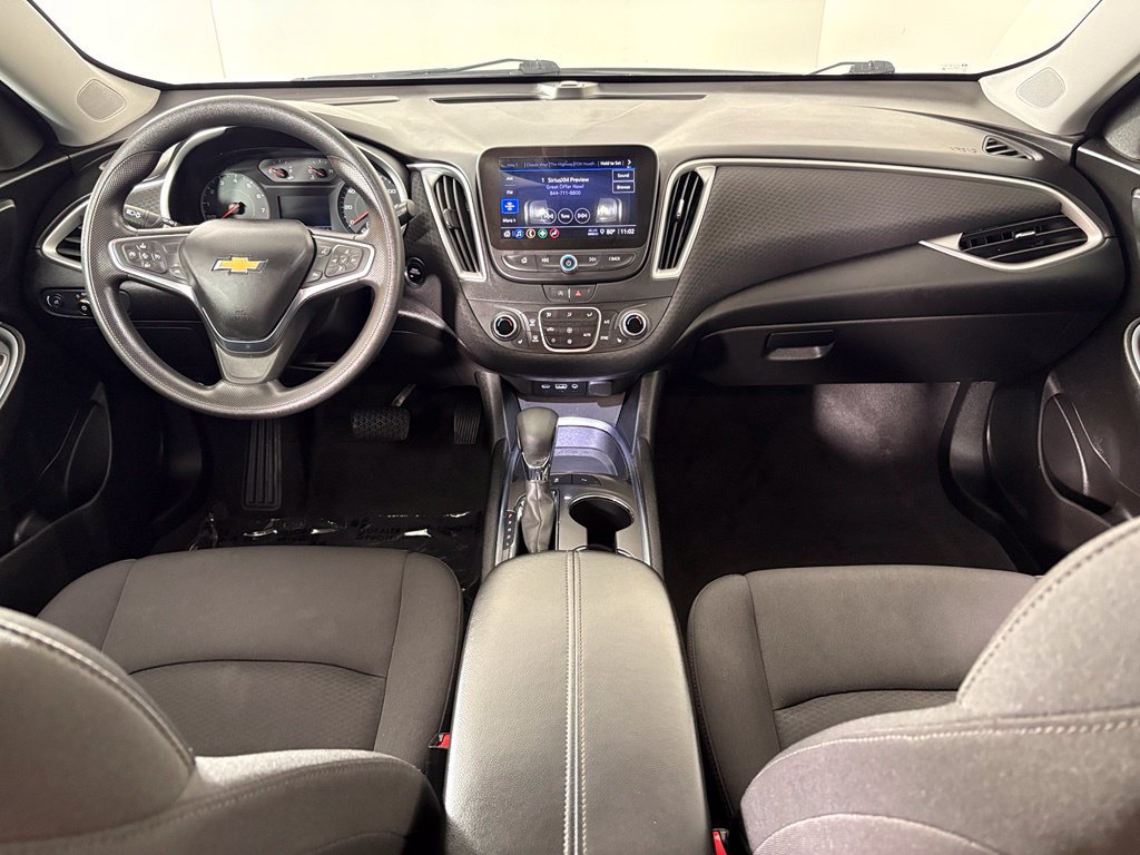Used 2024 Chevrolet Malibu LT FWD image 34
