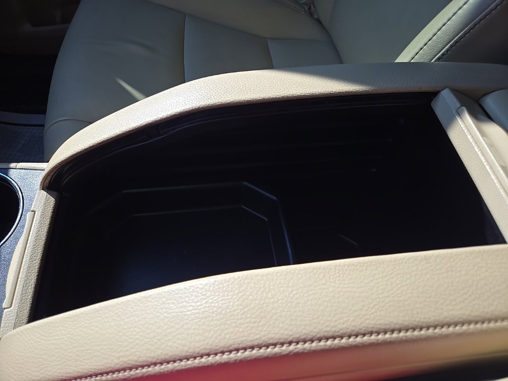 Used 2019 Toyota Highlander XLE FWD image 61