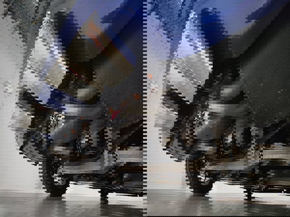 Used 2003 Chevrolet Corvette Convertible w/ Preferred Equipment Group1 image 10