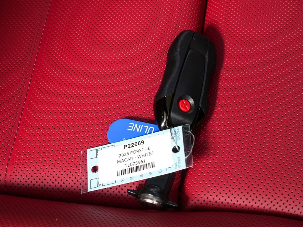 New 2026 Porsche Macan Electric image 39