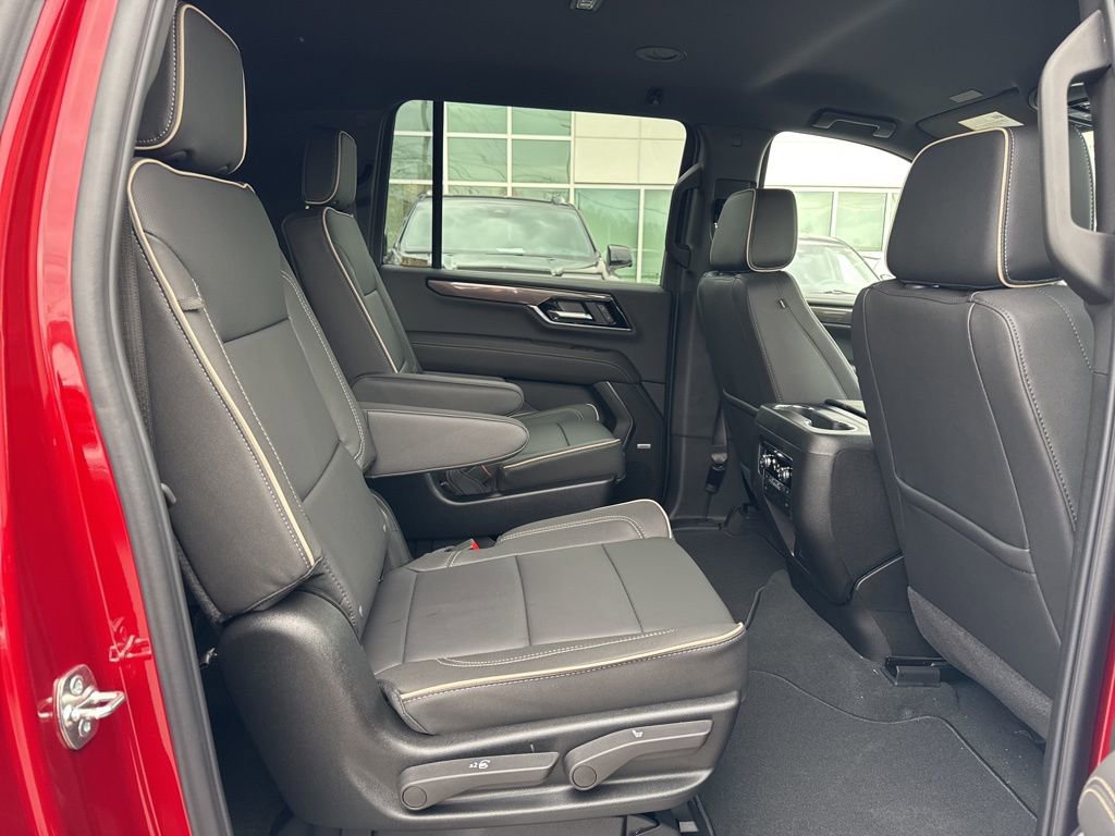 New 2026 GMC Yukon XL Elevation image 26