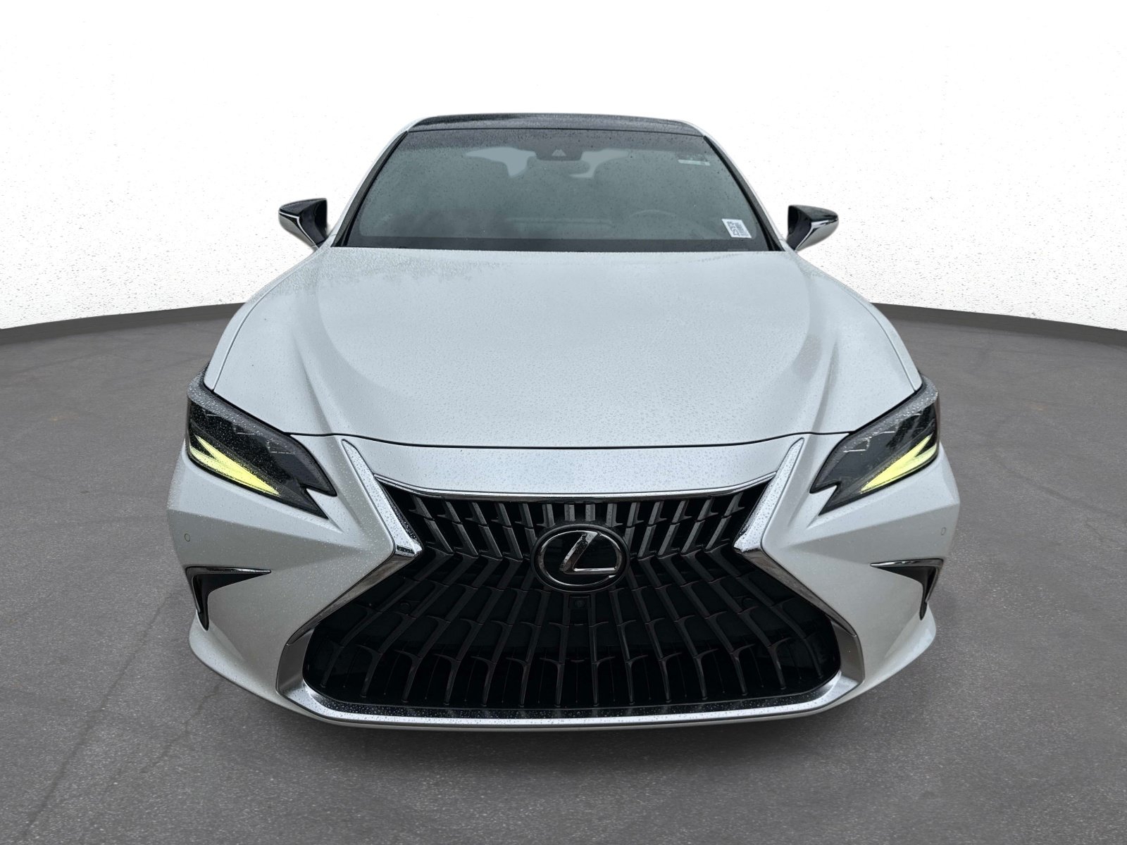 Certified 2022 Lexus ES 350 Ultra Luxury w/ Accessory Package 2 FWD image 8