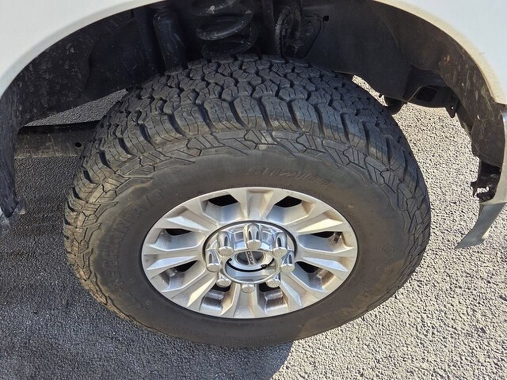 Used 2022 Ford F250 XLT AWD/4WD image 4