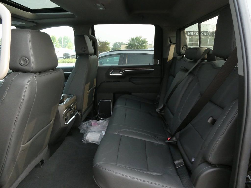 New 2025 GMC Sierra 2500 SLT w/ SLT Premium Package AWD/4WD image 42