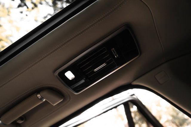 Used 2019 Land Rover Range Rover Autobiography AWD/4WD image 47