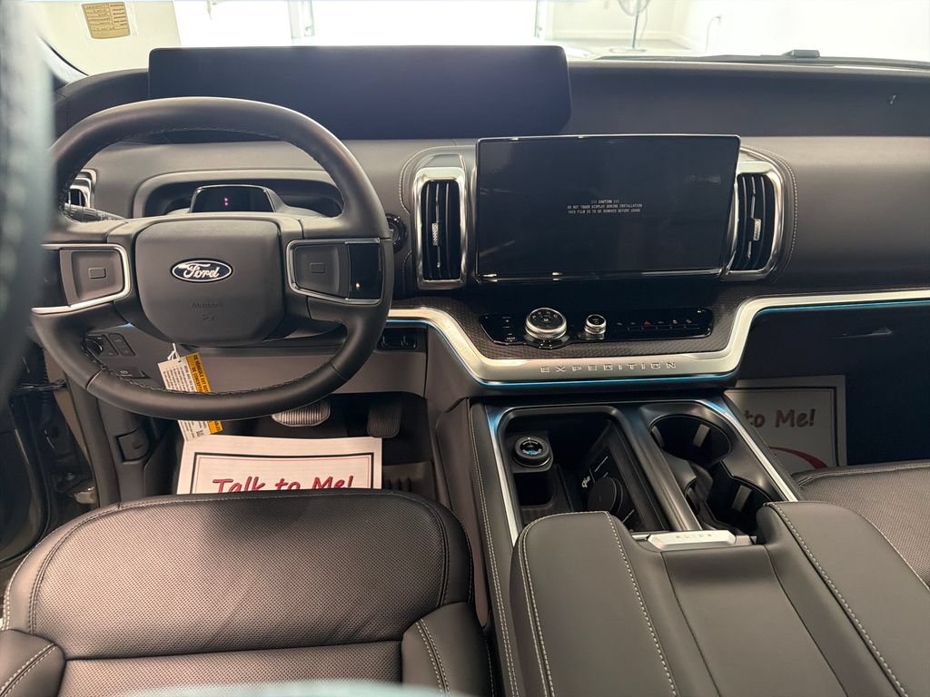 New 2027 Ford Expedition Platinum w/ Stealth Performance Package AWD/4WD image 18