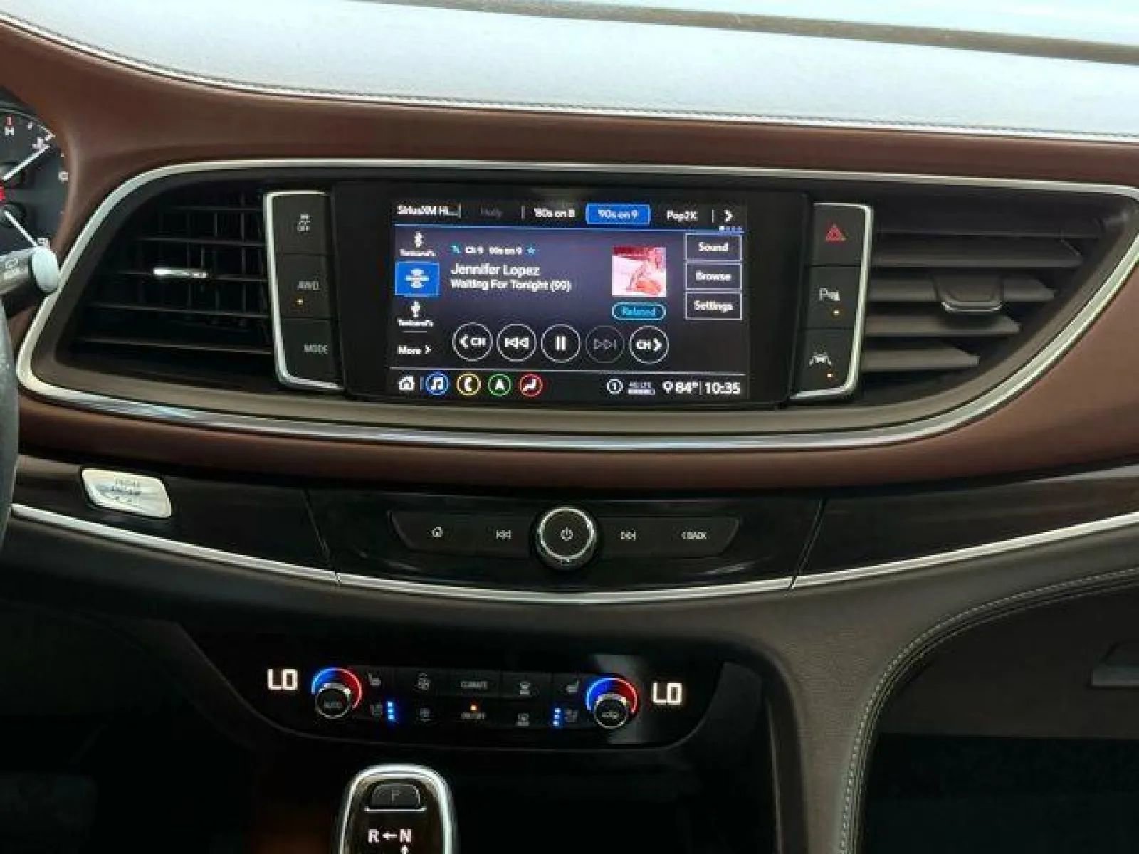 Used 2021 Buick Enclave Avenir w/ Avenir Technology Package image 28