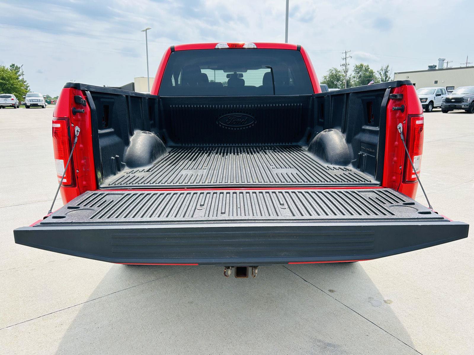 Used 2015 Ford F150 XLT w/ Equipment Group 301A Mid AWD/4WD image 21