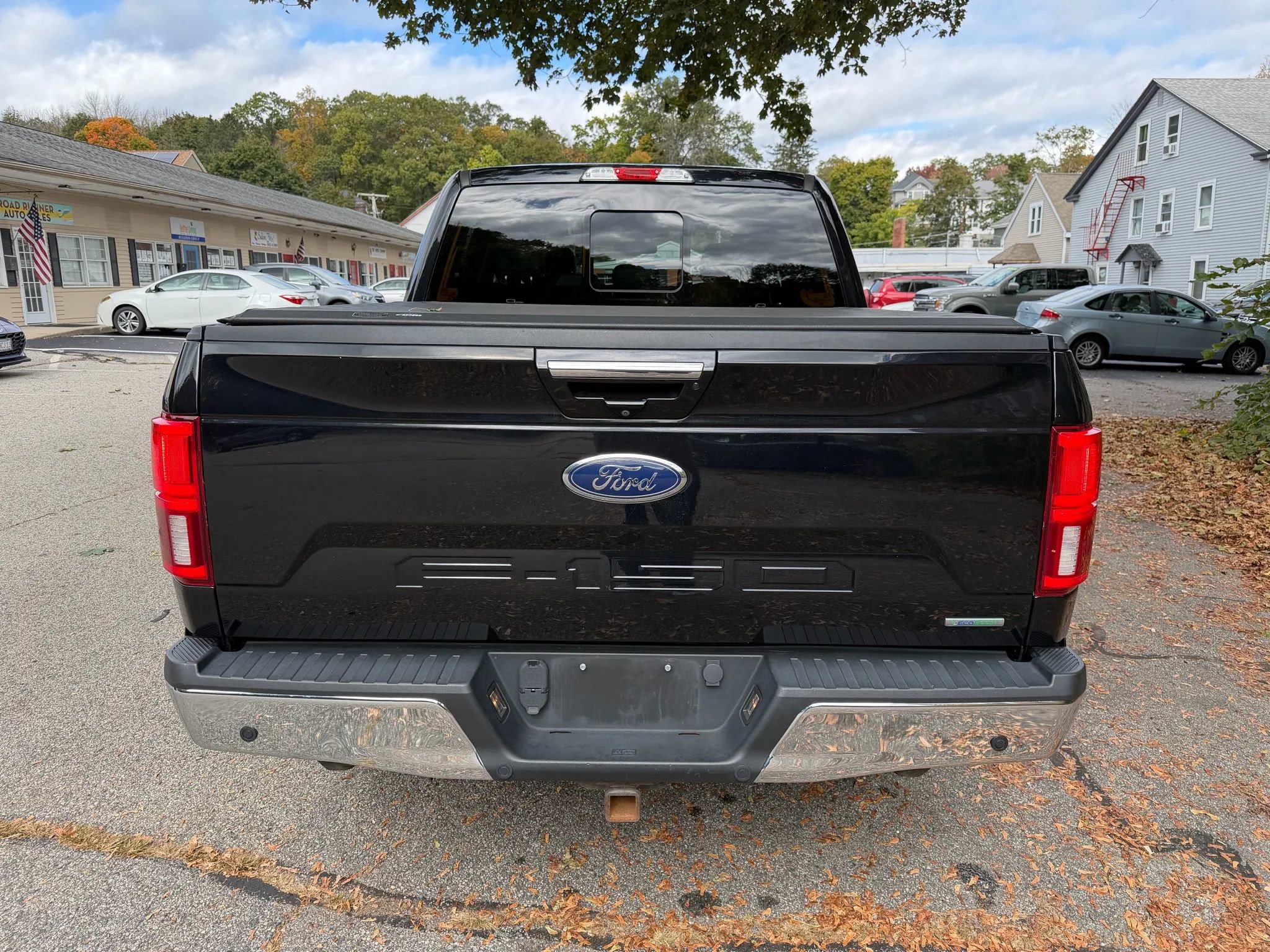 Used 2019 Ford F150 Lariat image 7