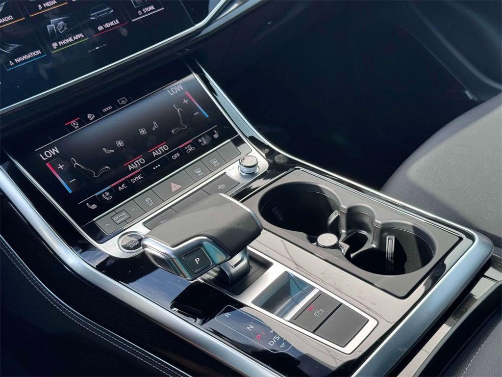 New 2025 Audi Q8 Premium Plus w/ Premium Plus Package image 17