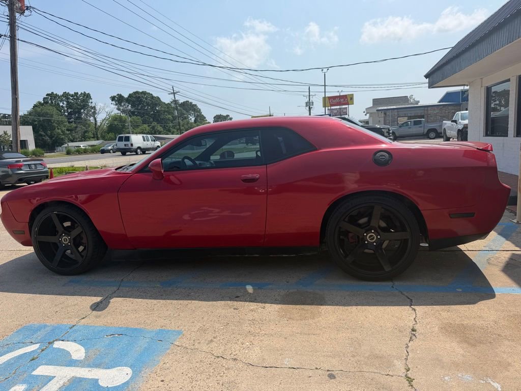Used 2012 Dodge Challenger R/T RWD image 5