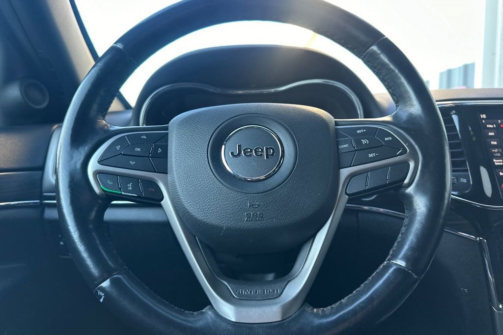 Used 2021 Jeep Grand Cherokee Limited w/ Luxury Group II image 23