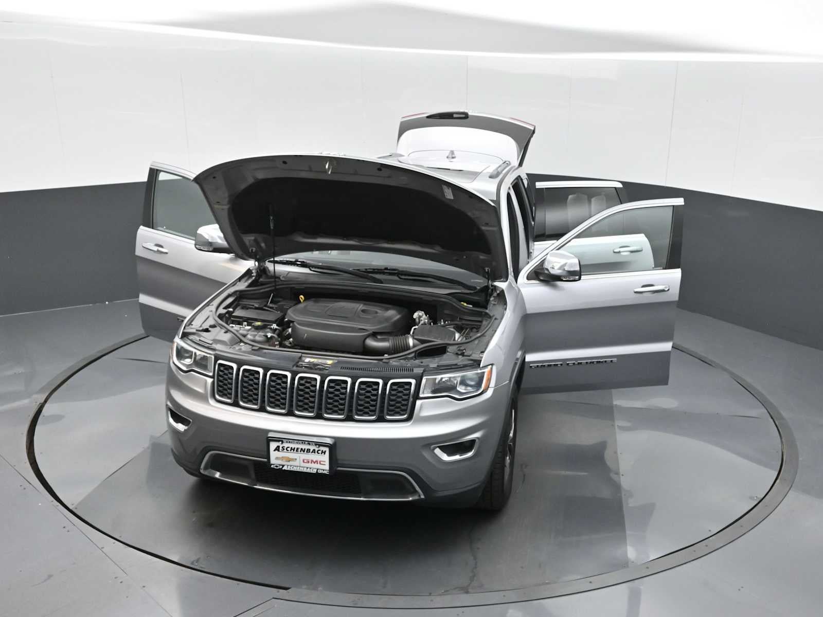 Used 2021 Jeep Grand Cherokee Limited w/ Luxury Group II AWD/4WD image 34