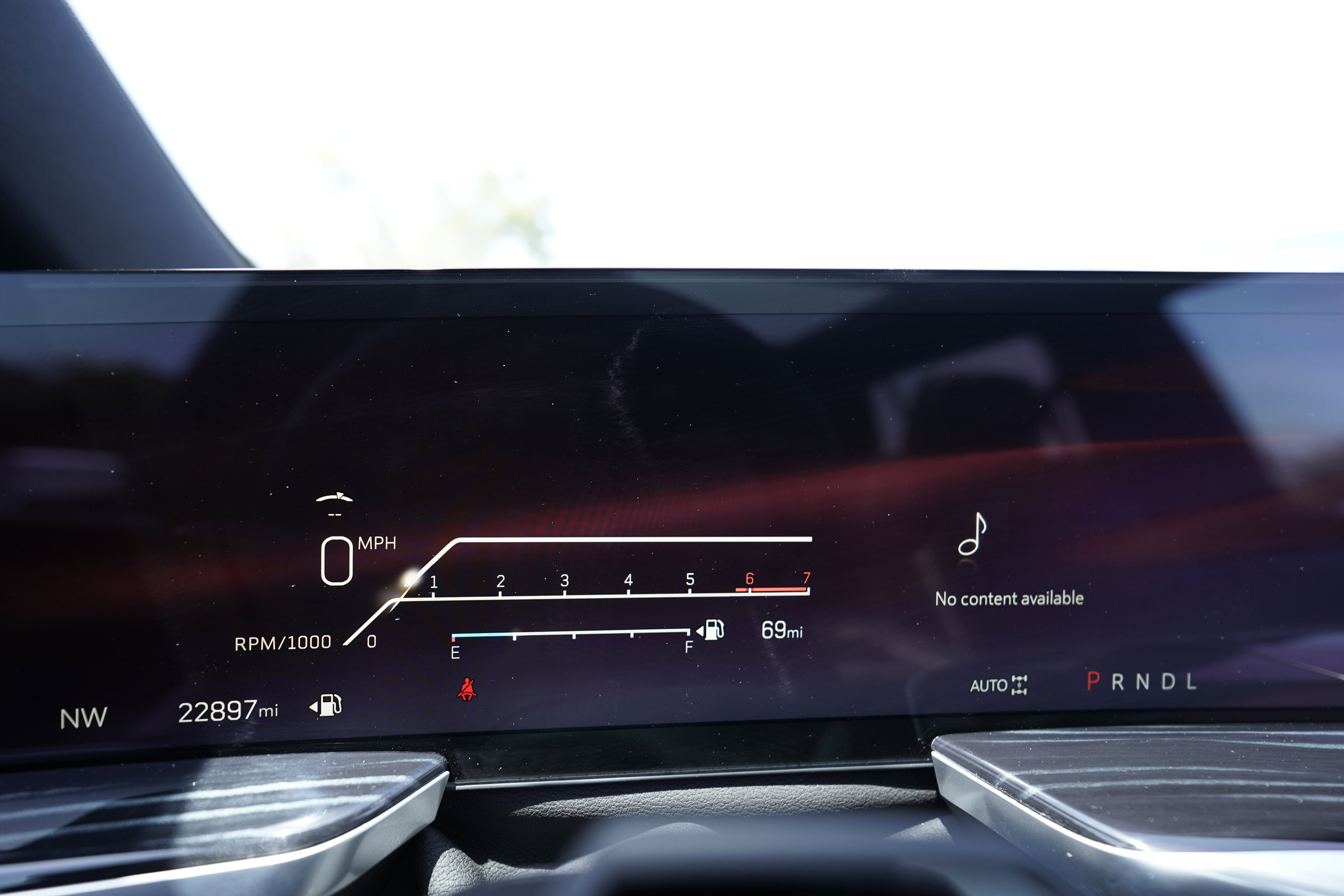 Used 2025 Cadillac Escalade Sport w/ LPO, ONYX Package AWD/4WD image 25