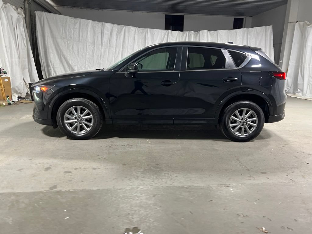 Used 2024 MAZDA CX-5 AWD 2.5 S w/ Preferred Package image 4
