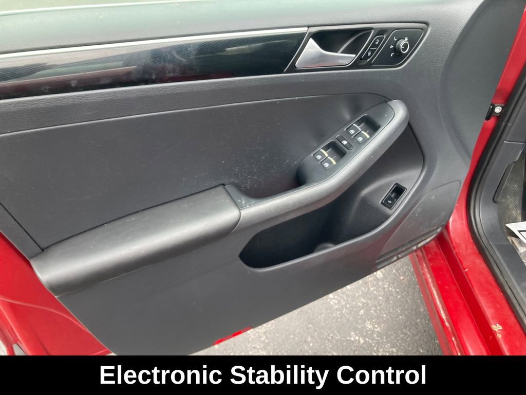 Used 2017 Volkswagen Jetta SEL image 13