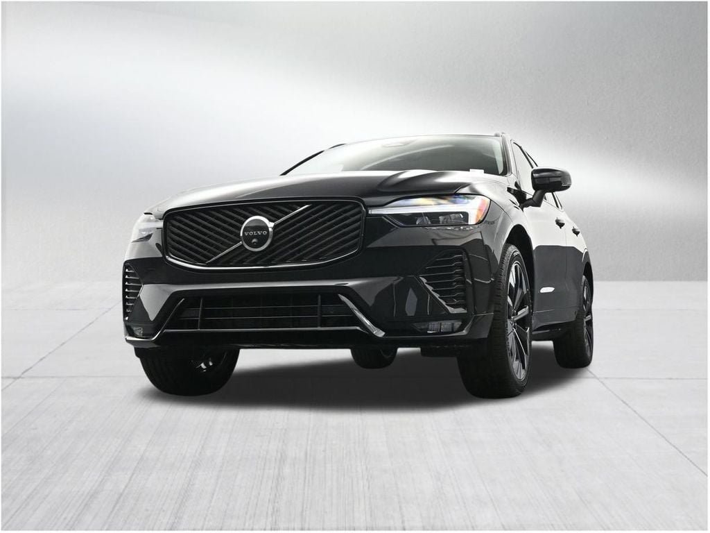 New 2026 Volvo XC60 B5 Plus AWD/4WD image 28