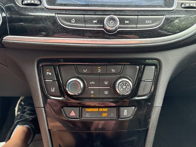 Used 2021 Buick Encore Preferred w/ Safety Package II AWD/4WD image 16