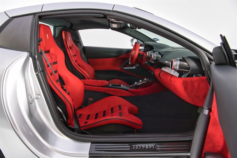 Used 2023 Ferrari 812 GTS RWD image 36