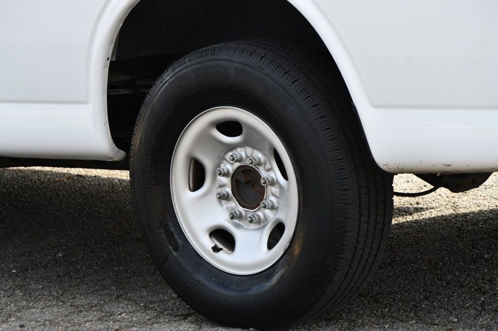 Used 2022 Chevrolet Express 3500 LS image 14