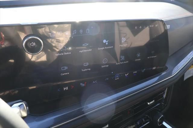 New 2026 Chevrolet Suburban RST image 28