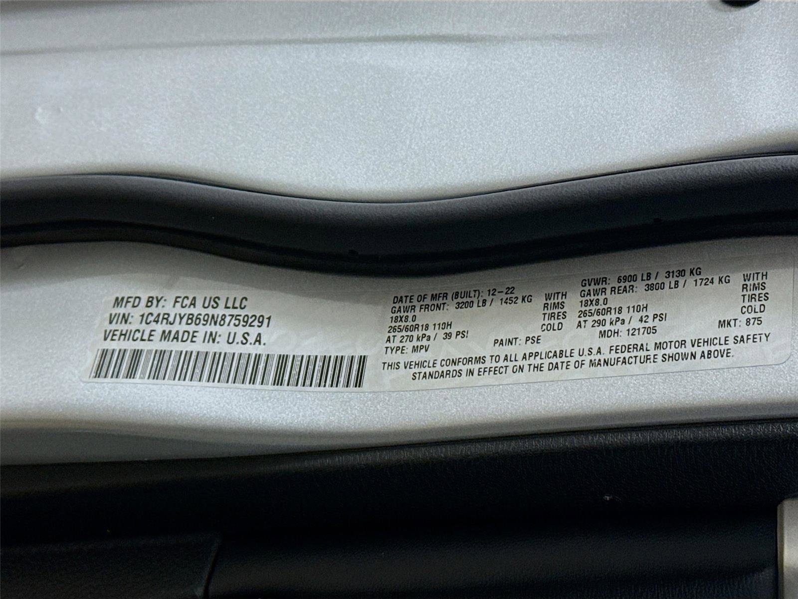 Used 2022 Jeep Grand Cherokee Limited 4xe image 24
