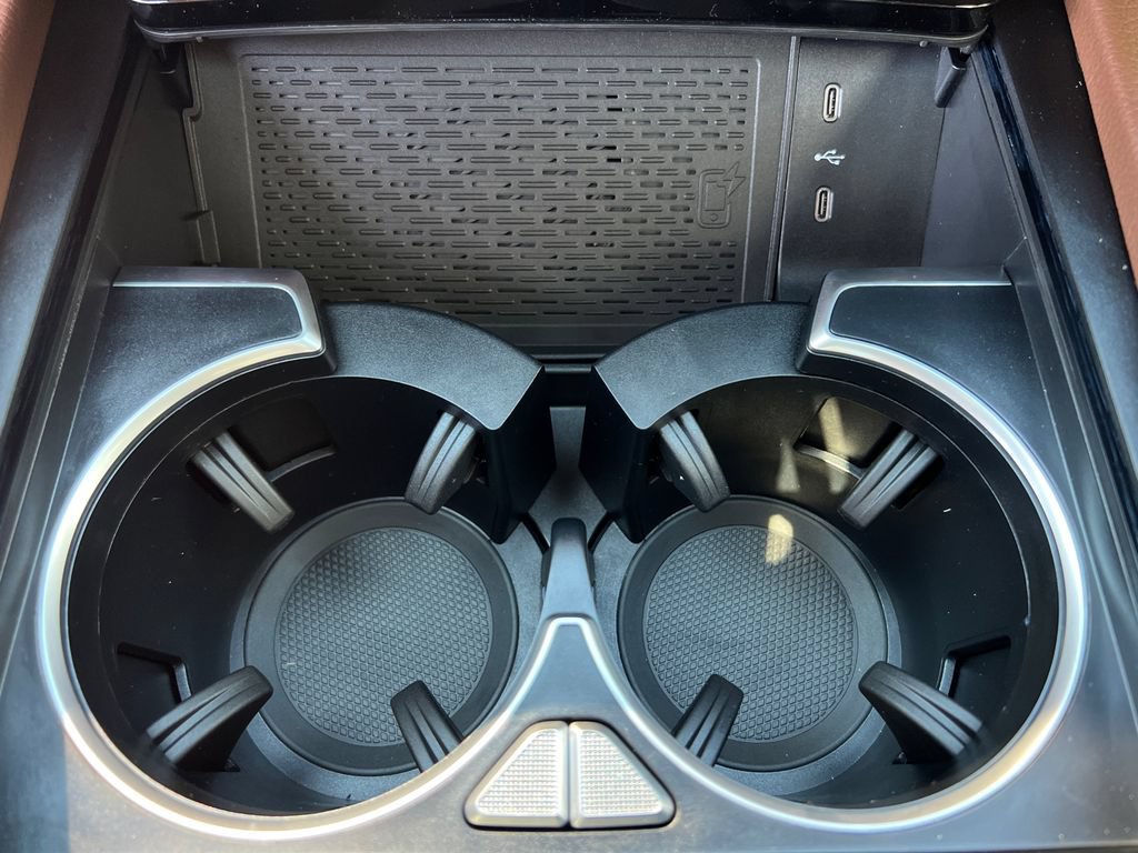 New 2026 Mercedes-Benz GLS 450 4MATIC image 22