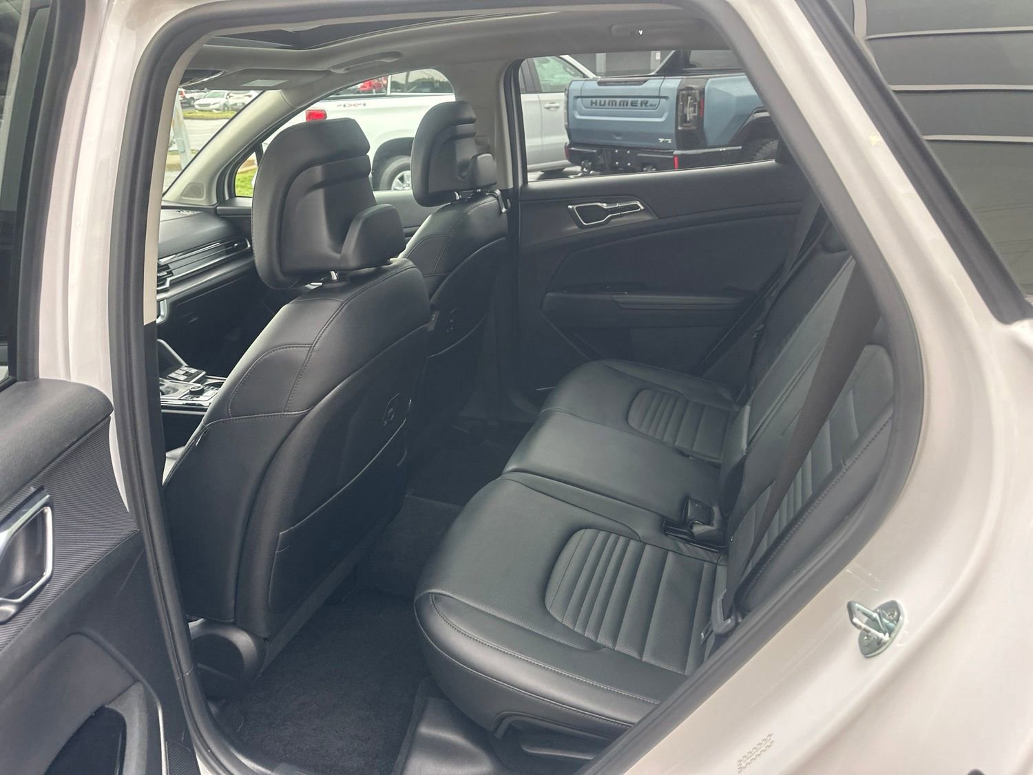Used 2023 Kia Sportage SX FWD image 21