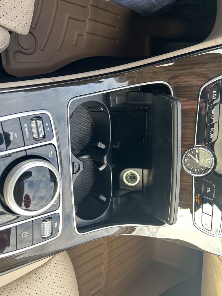 Used 2021 Mercedes-Benz C 300 Sedan image 27