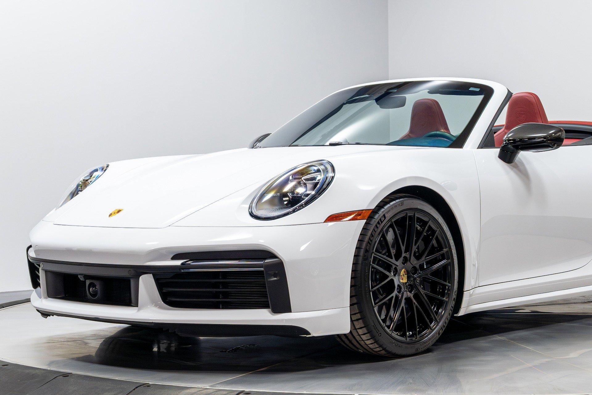 Used 2021 Porsche 911 Turbo S image 5