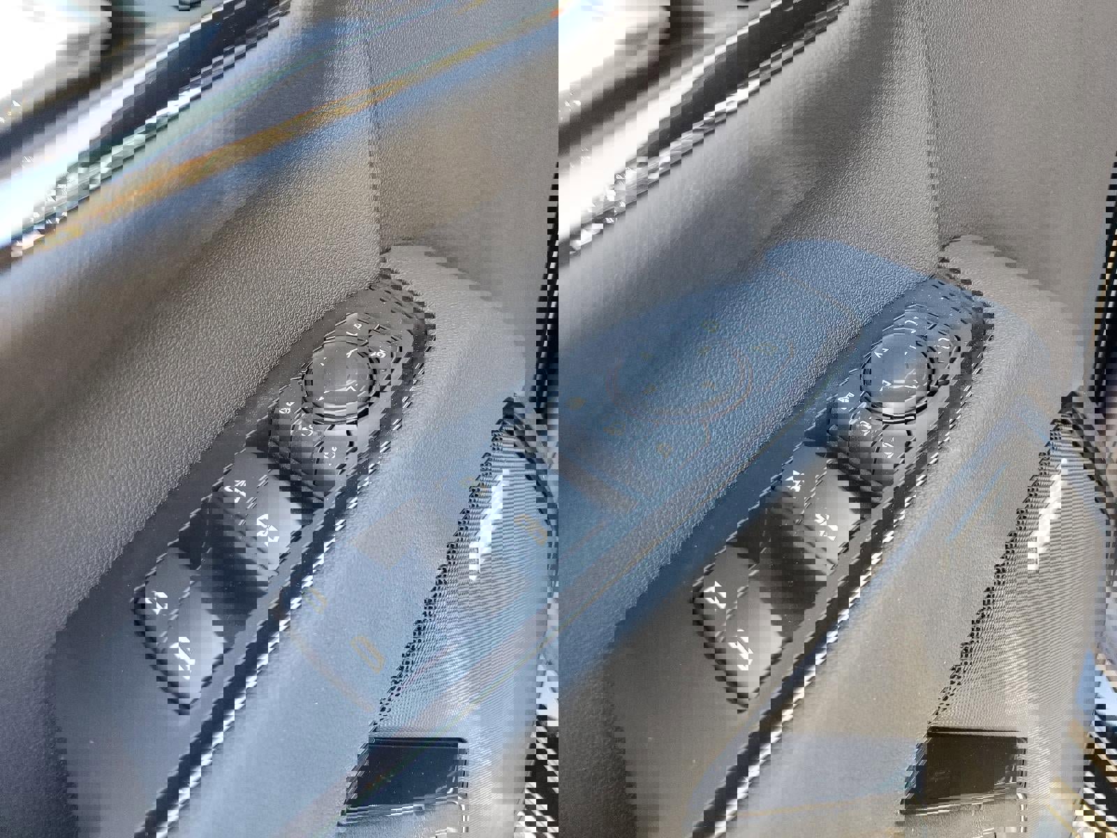 New 2026 GMC Sierra 2500 AT4 image 18