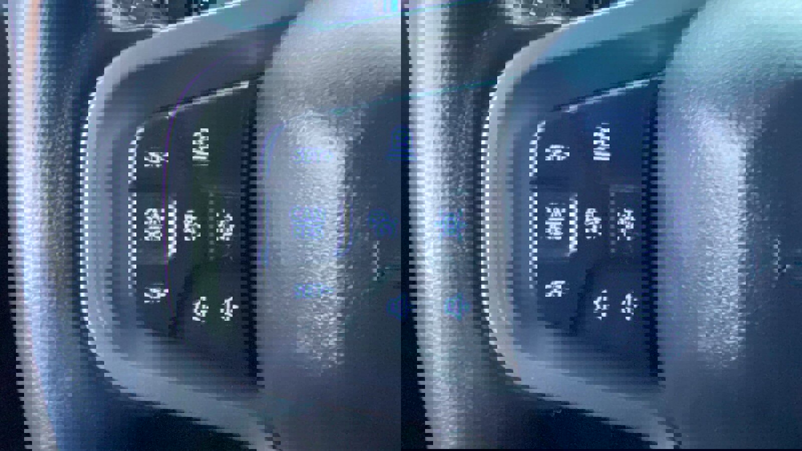 Used 2022 Ford Bronco Wildtrak image 11