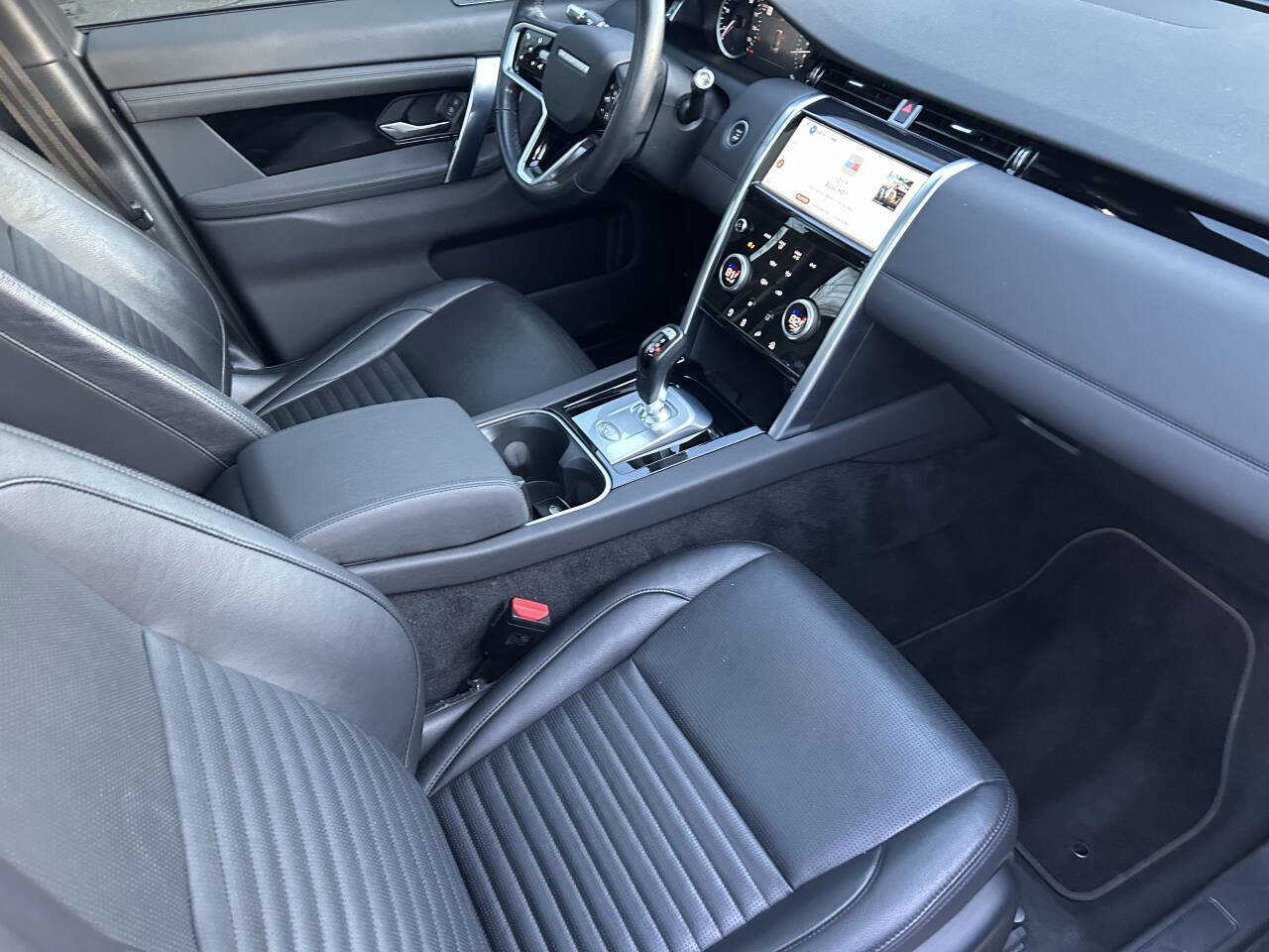 Used 2022 Land Rover Discovery Sport S AWD/4WD image 29