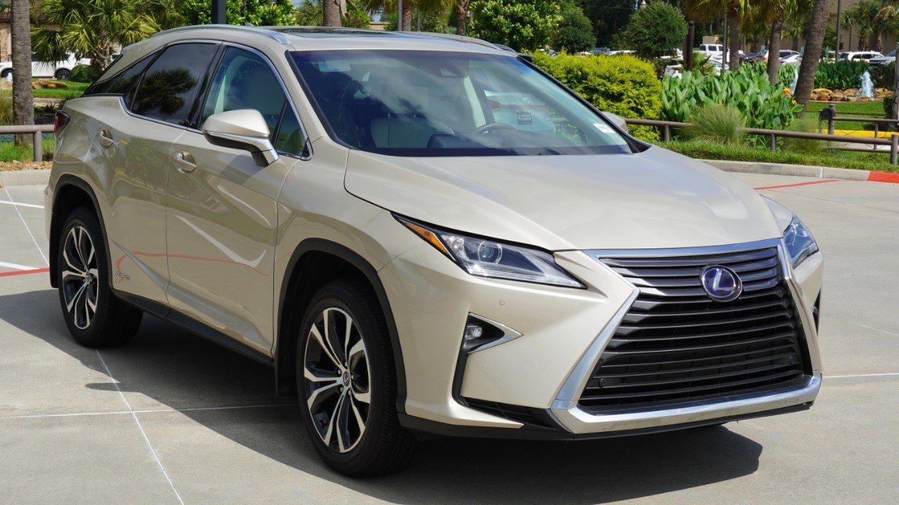 Used 2018 Lexus RX 450h AWD w/ Premium Package image 3