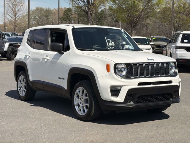 Used 2023 Jeep Renegade Latitude image 15