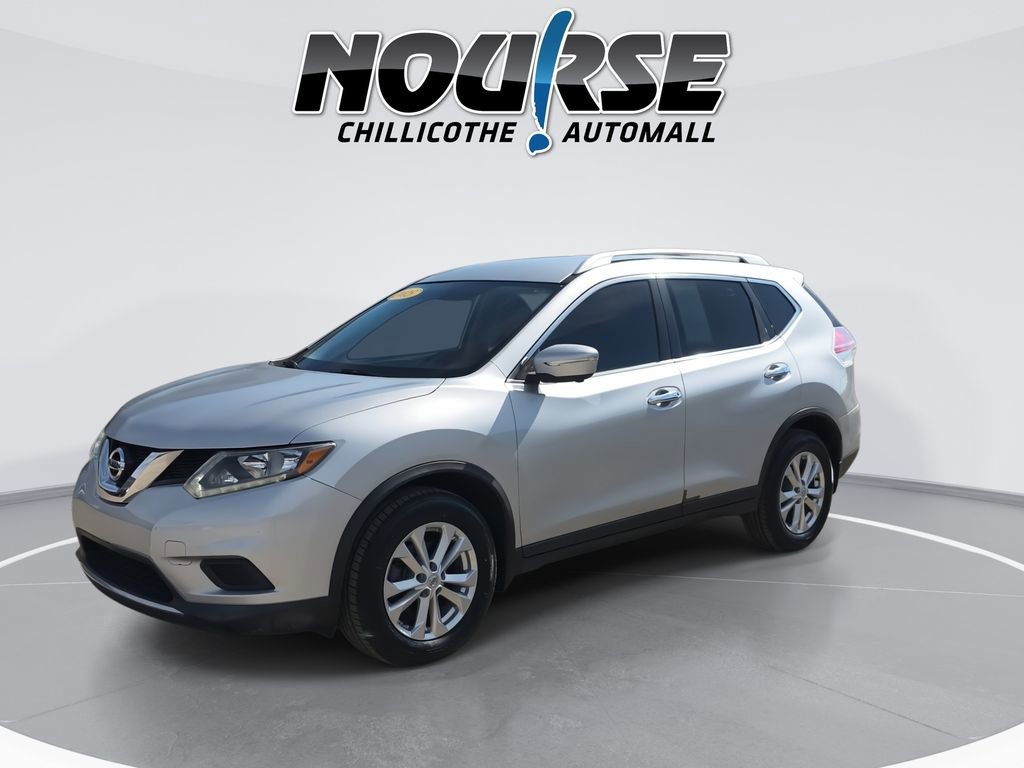 Used 2015 Nissan Rogue SV w/ SV Premium Package image 4