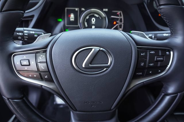 Certified 2025 Lexus ES 300h w/ Luxury Package FWD image 14