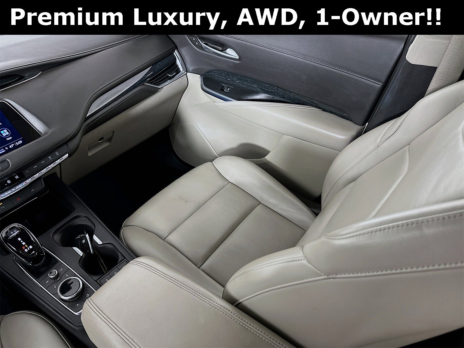 Used 2023 Cadillac XT4 Premium Luxury image 23